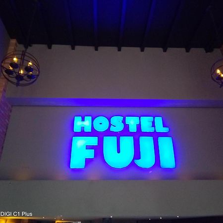Hostel Fuji Phnom Penh Exterior photo