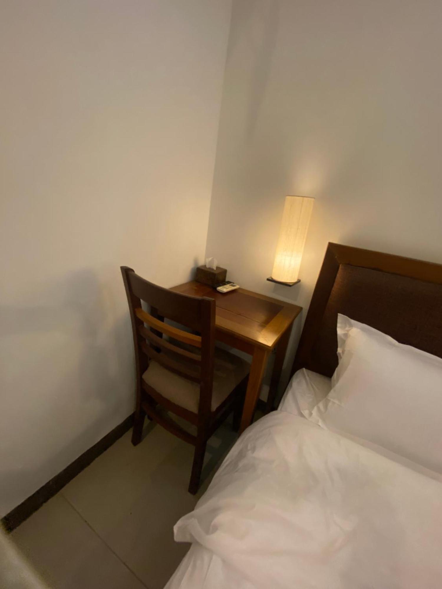 Hostel Fuji Phnom Penh Exterior photo