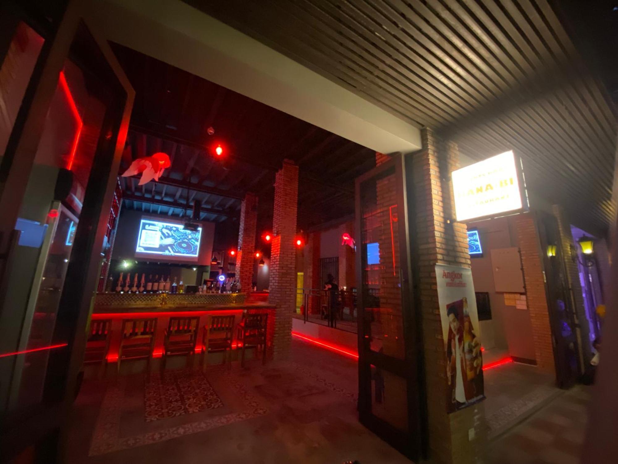 Hostel Fuji Phnom Penh Exterior photo